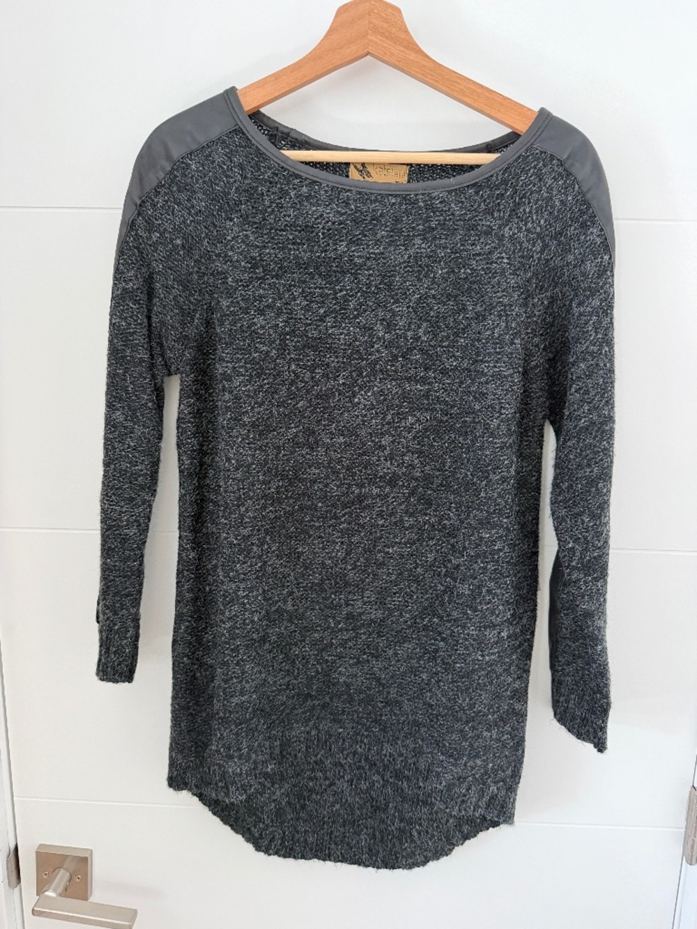 Katsumi Charcoal Knit Faux Leather Sleeve Trim Tunic Sweater ML